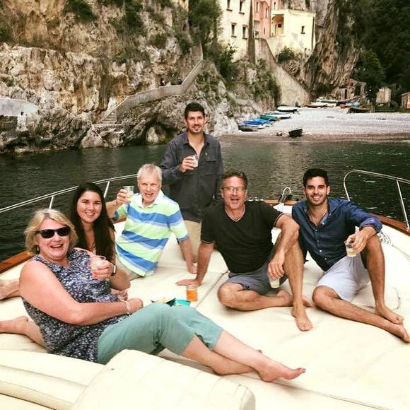 Meet your Posher, Mia - Picture 1 of 1